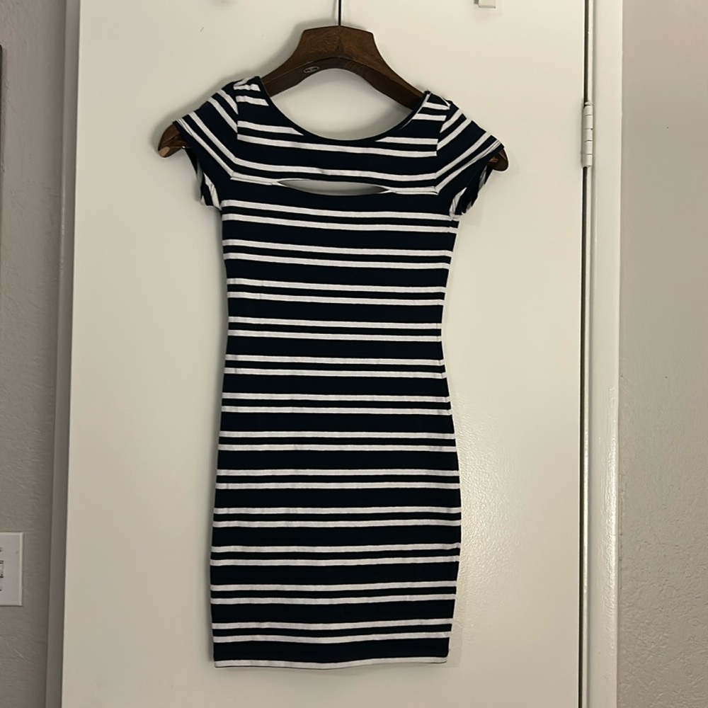 Guess dress